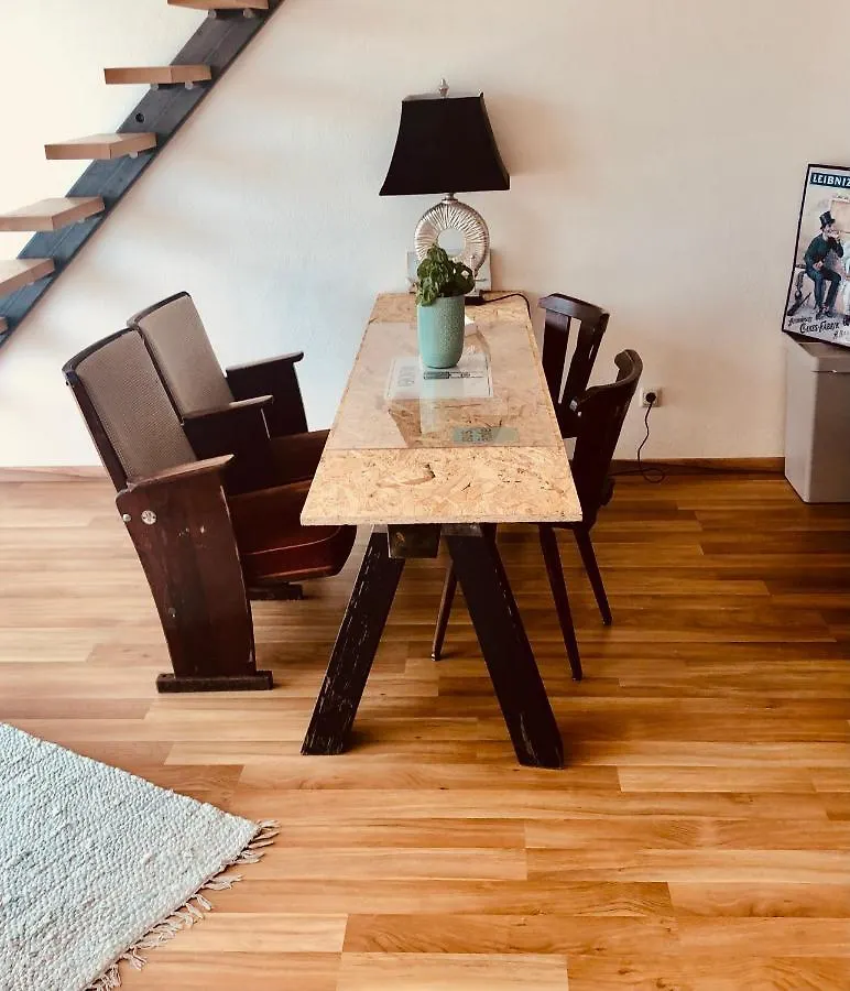 Cozy Dachgeschoss-Atelier Studios Munich Appartement